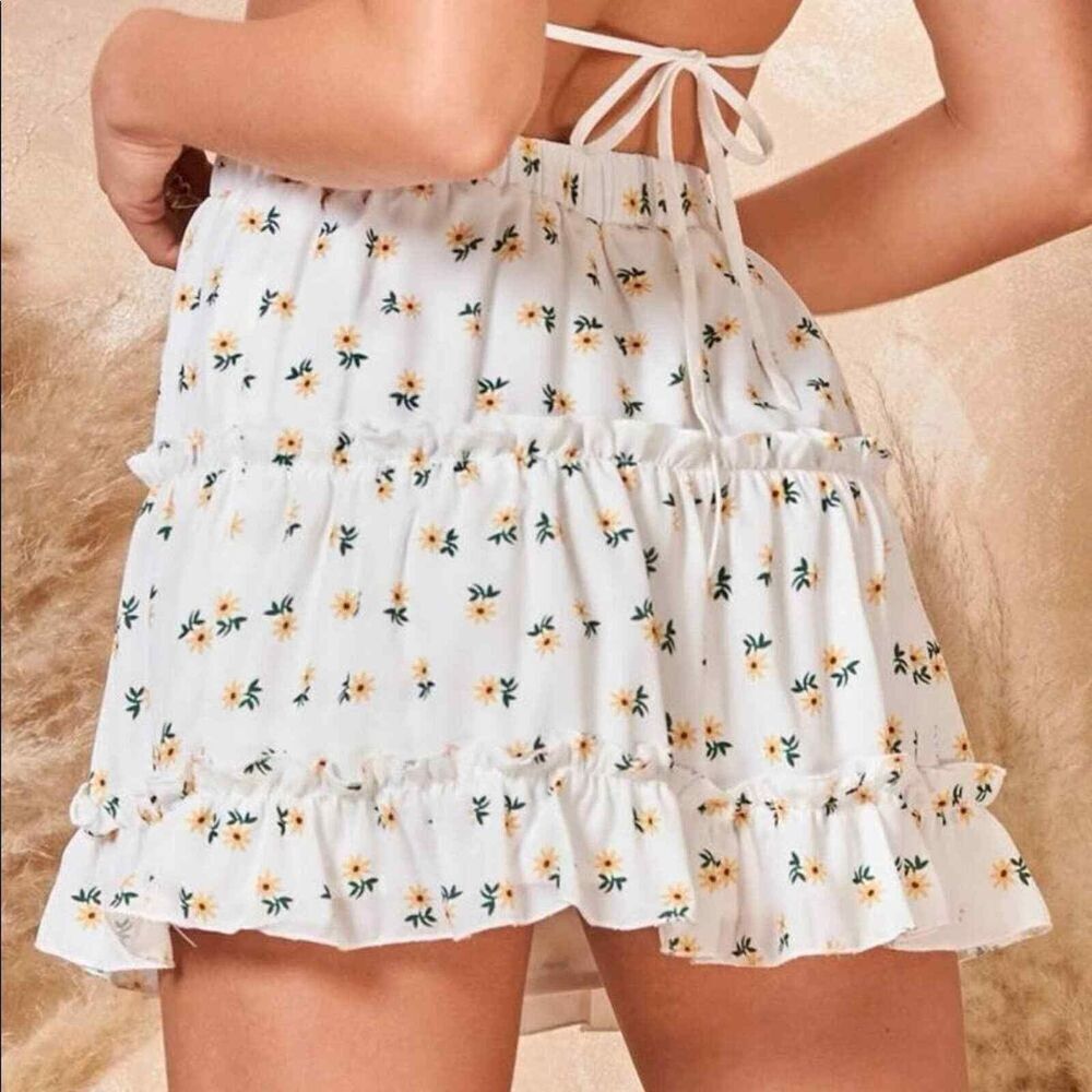 White Floral layered hem skirt Teen/Junior/Womens - Picture 5 of 5
